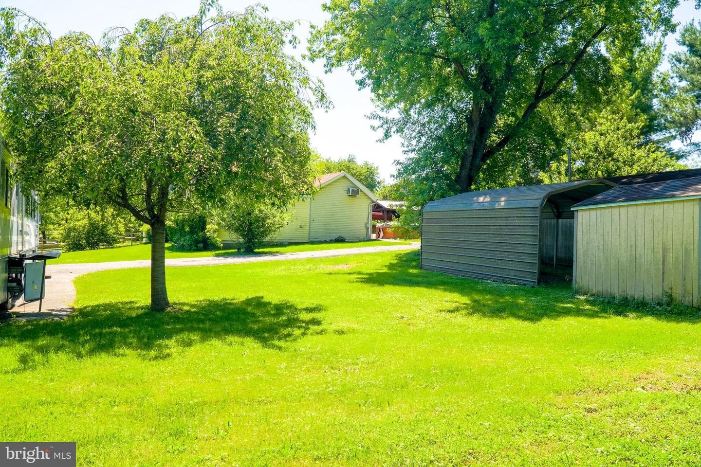 13927 Ridge Road photo 24