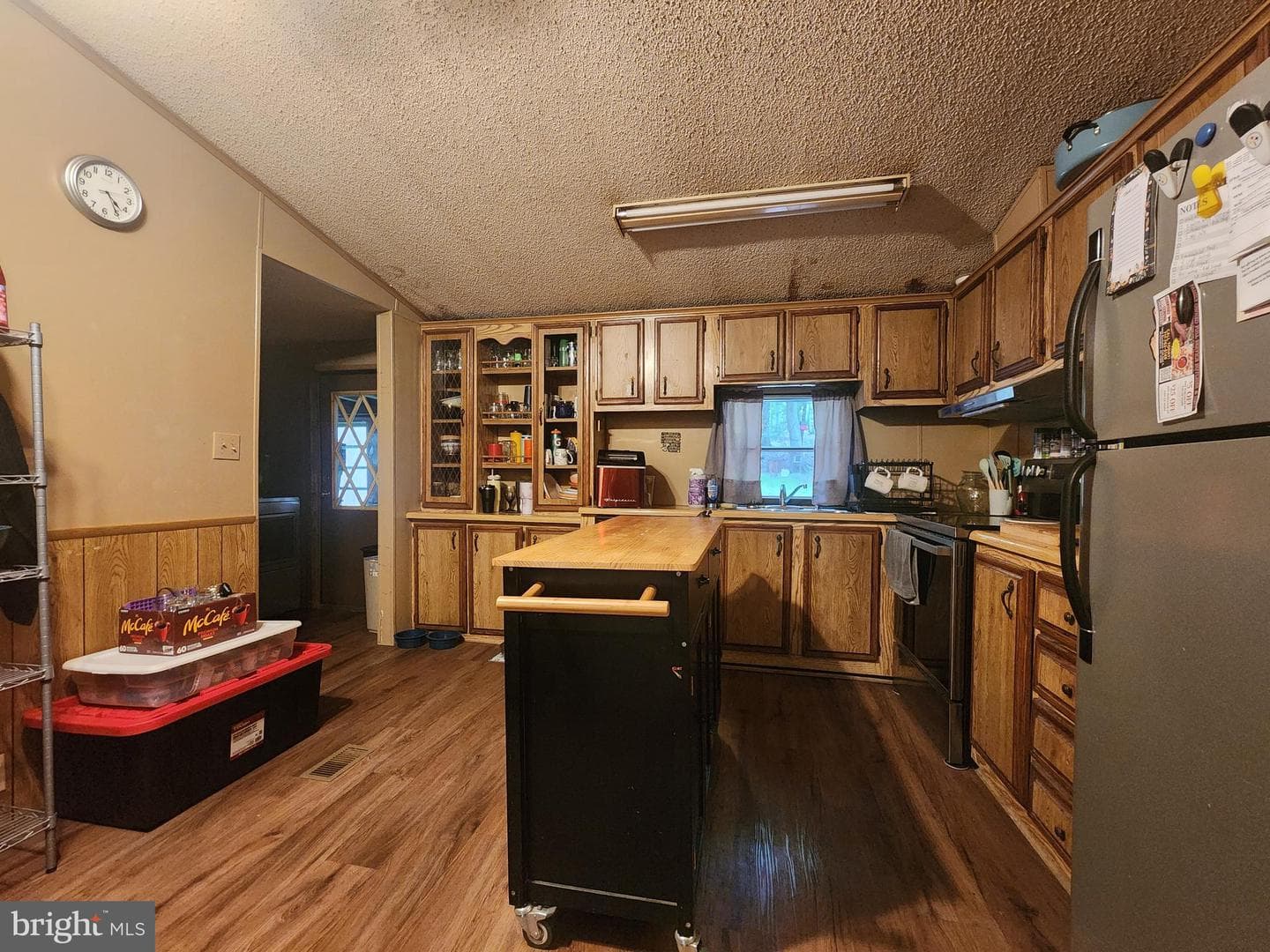 14481 Charmian Road photo 7