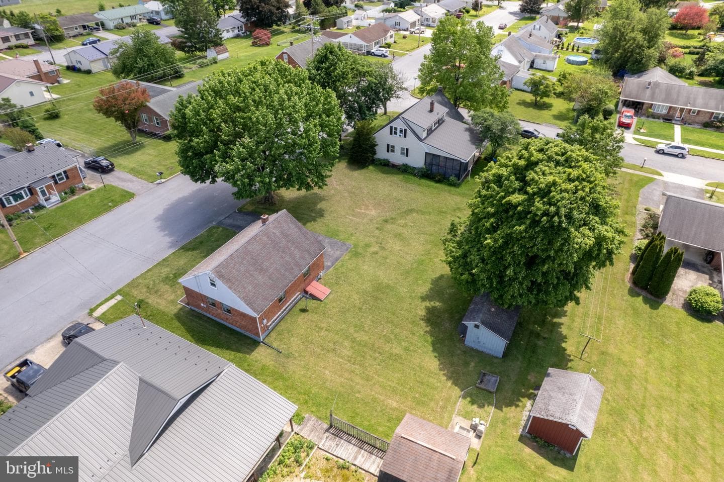 420 Maple Hill Avenue photo 42