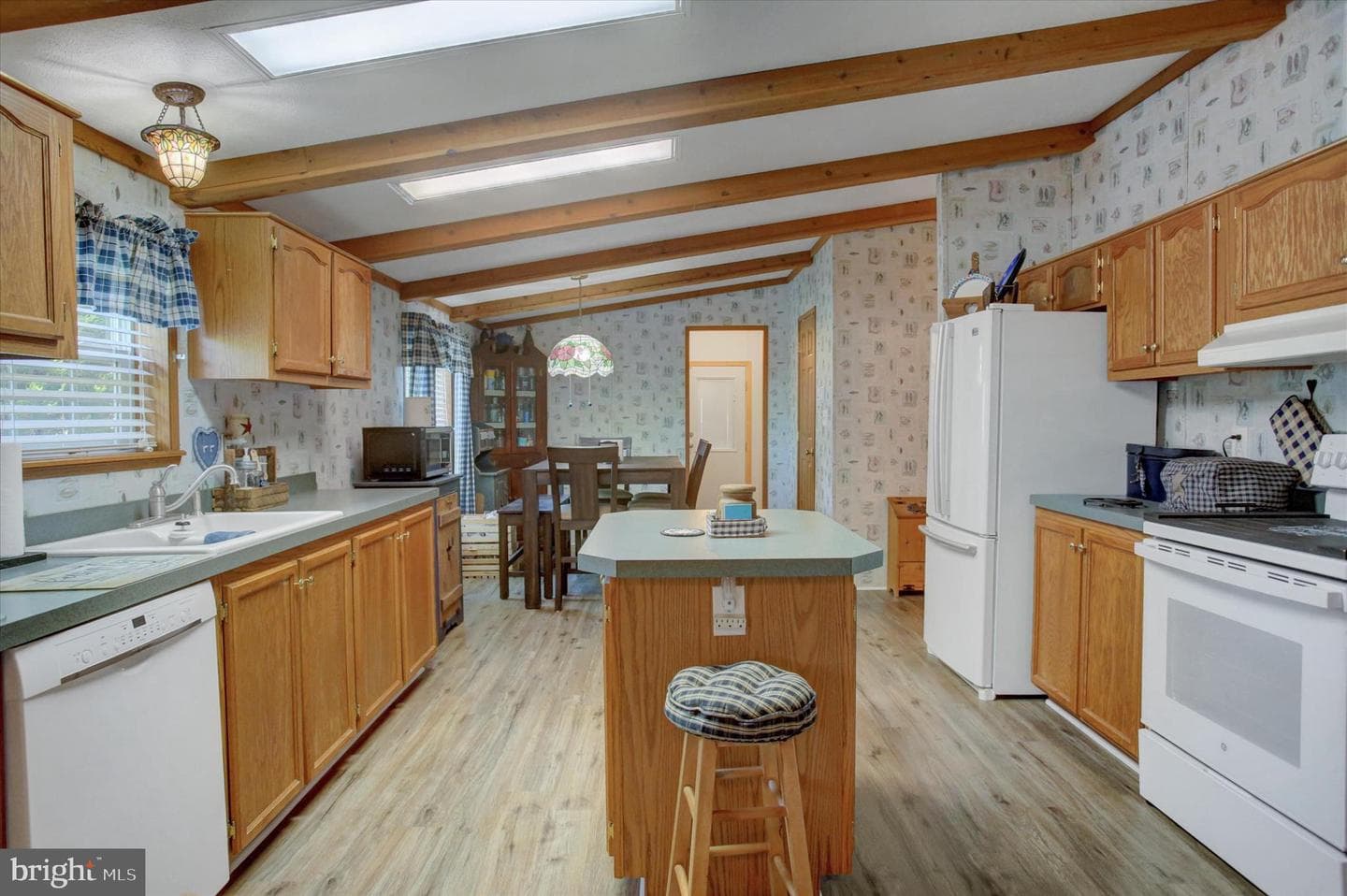 64 Tiffany Drive photo 10