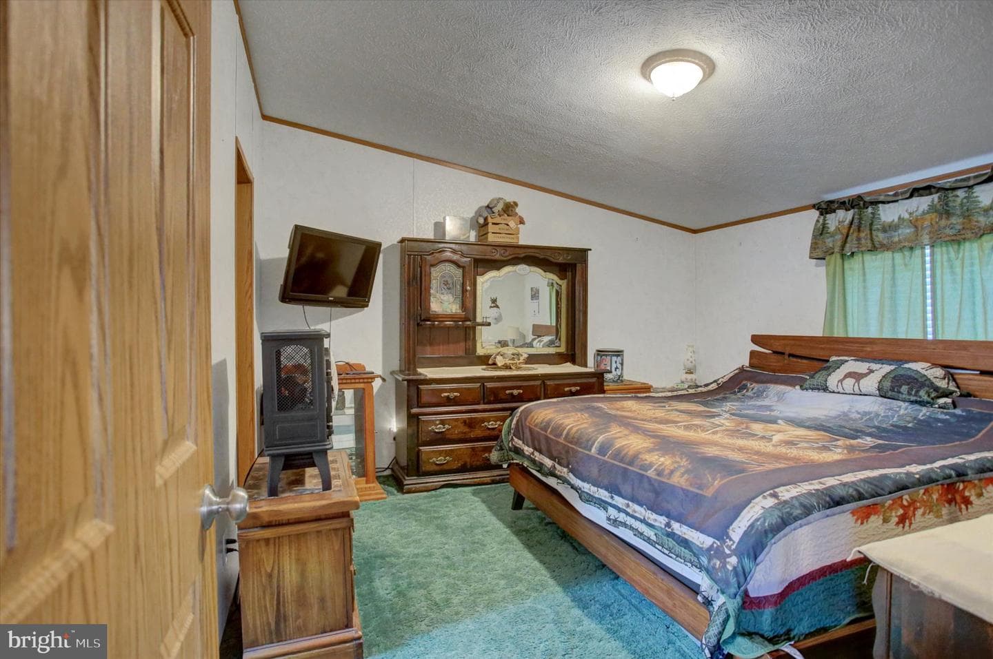 64 Tiffany Drive photo 18