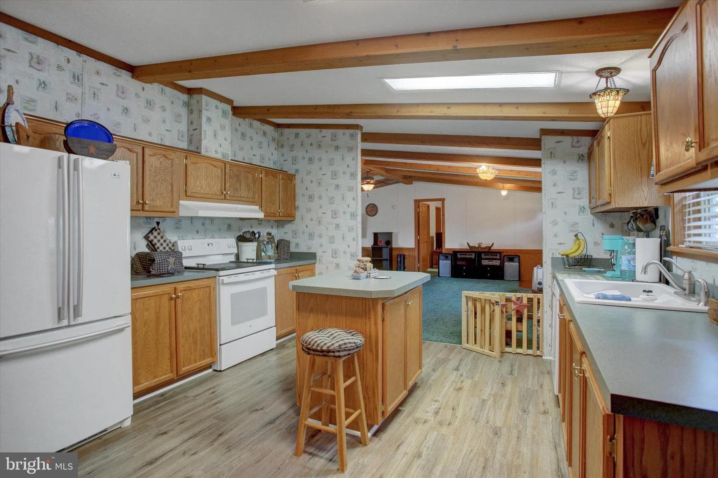 64 Tiffany Drive photo 9