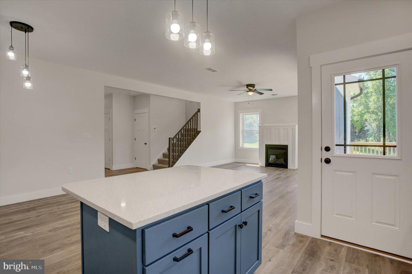 695 Karvois Court photo 15