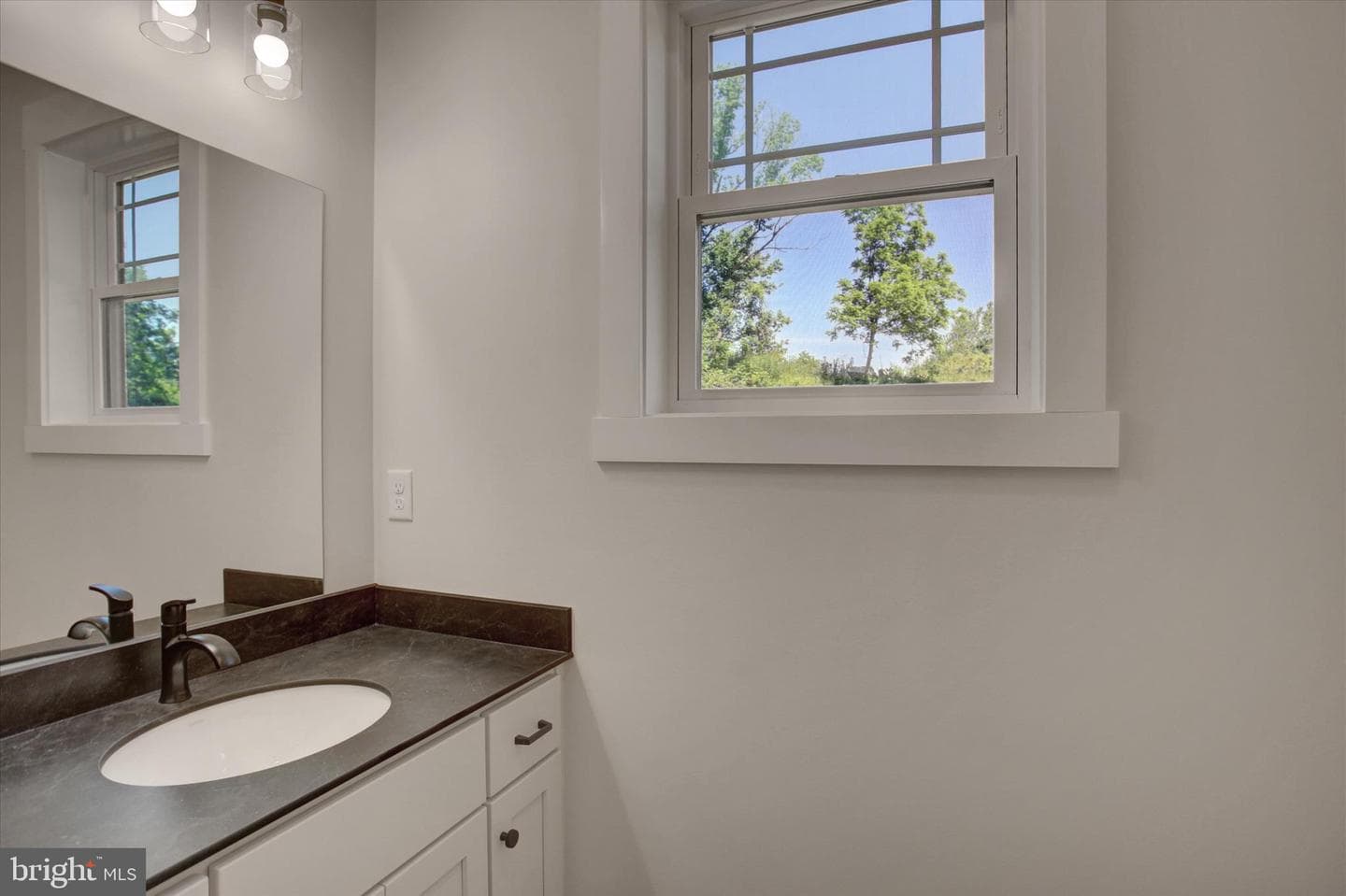 695 Karvois Court photo 17
