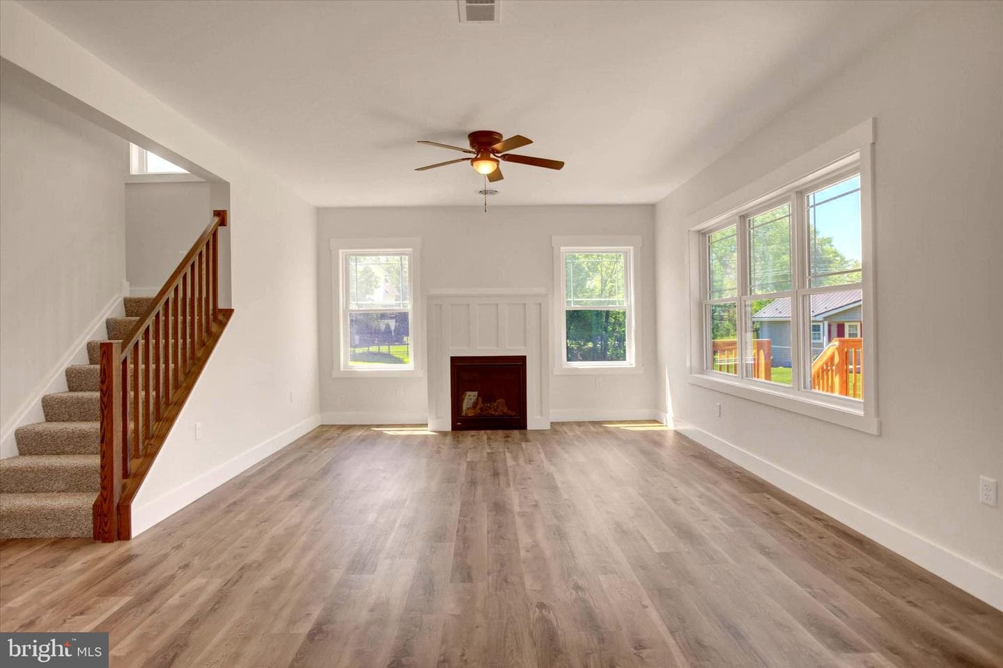 695 Karvois Court photo 9