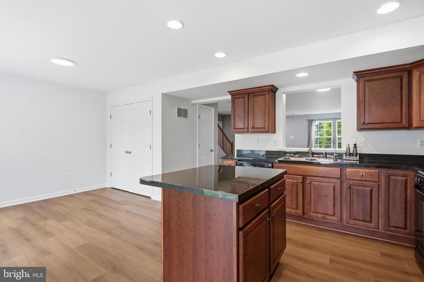 3003 Sundown Drive photo 11