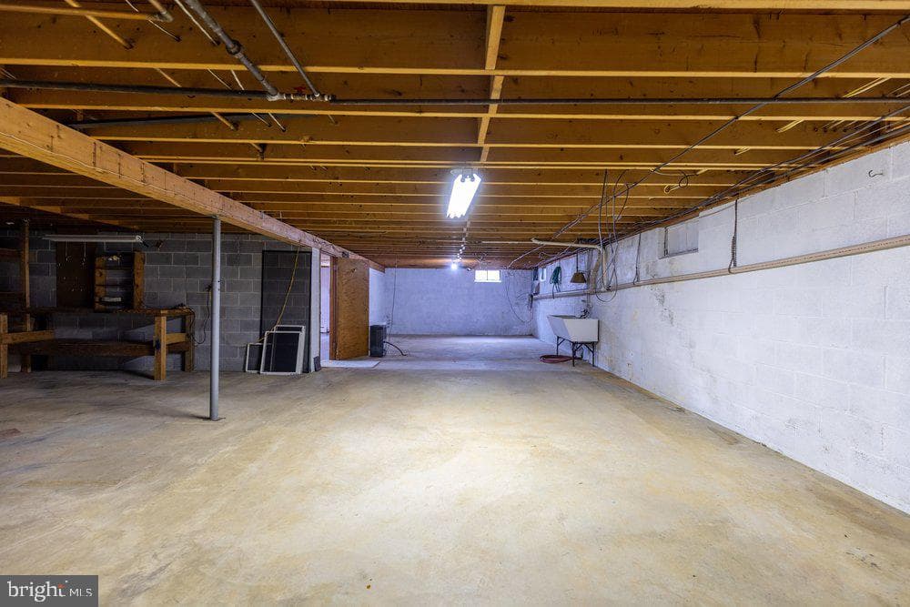 222 Harvest Lane photo 48