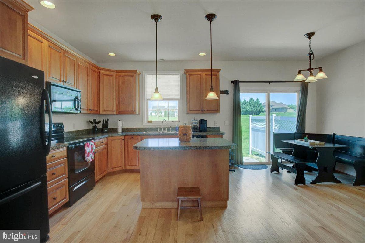 433 W Baltimore Street #b photo 7