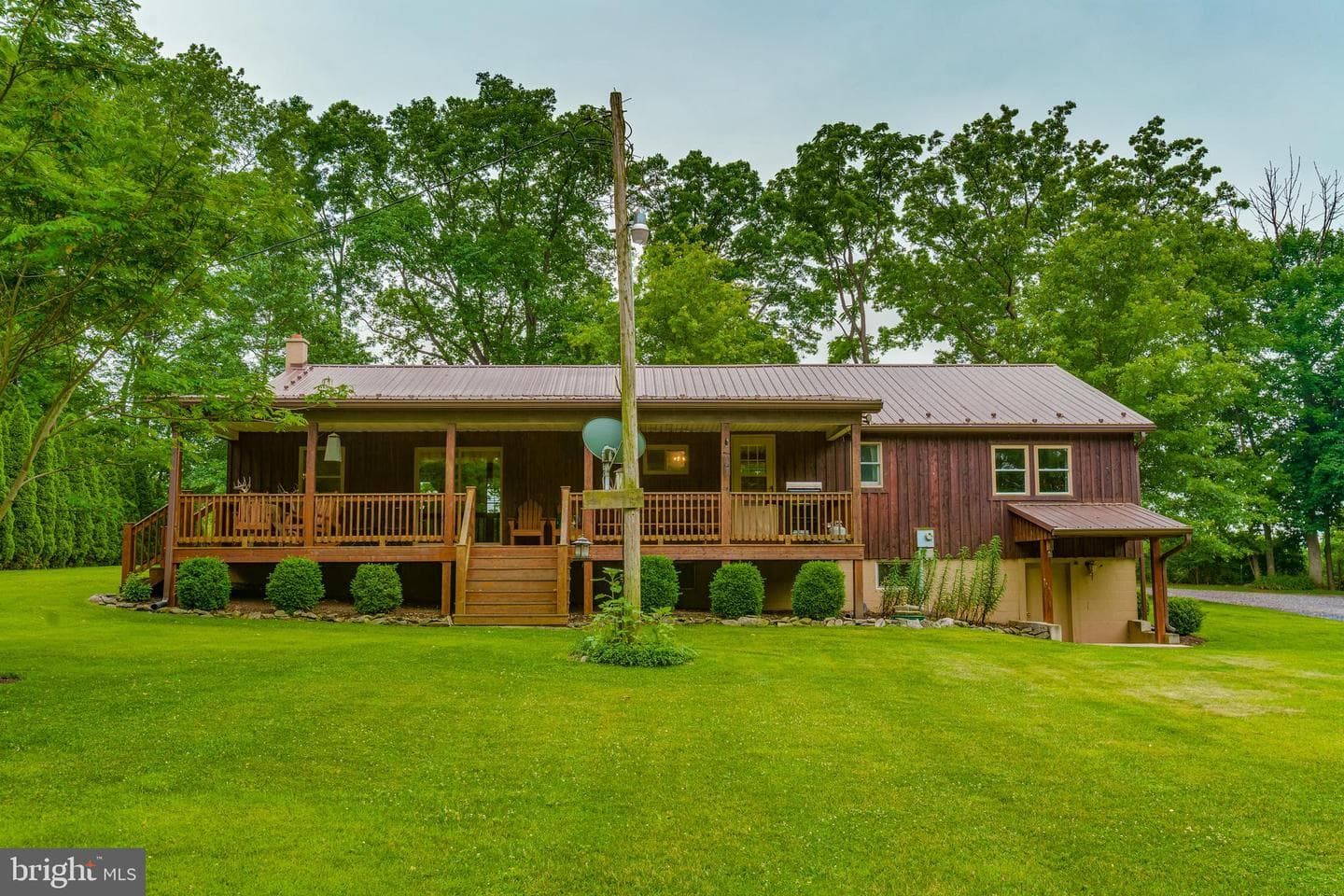 1489 Roxbury Road photo 3
