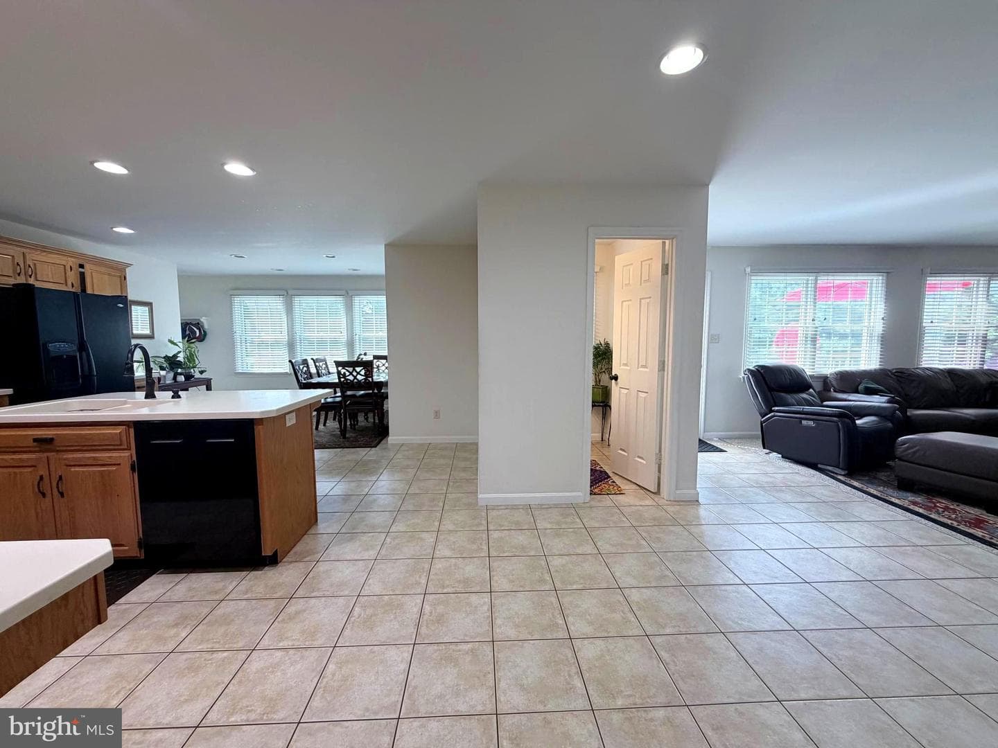 206 Phoenix Drive photo 14