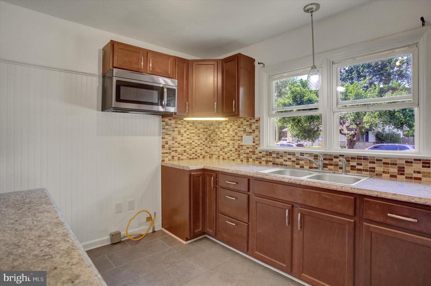 605 Prospect Avenue photo 16