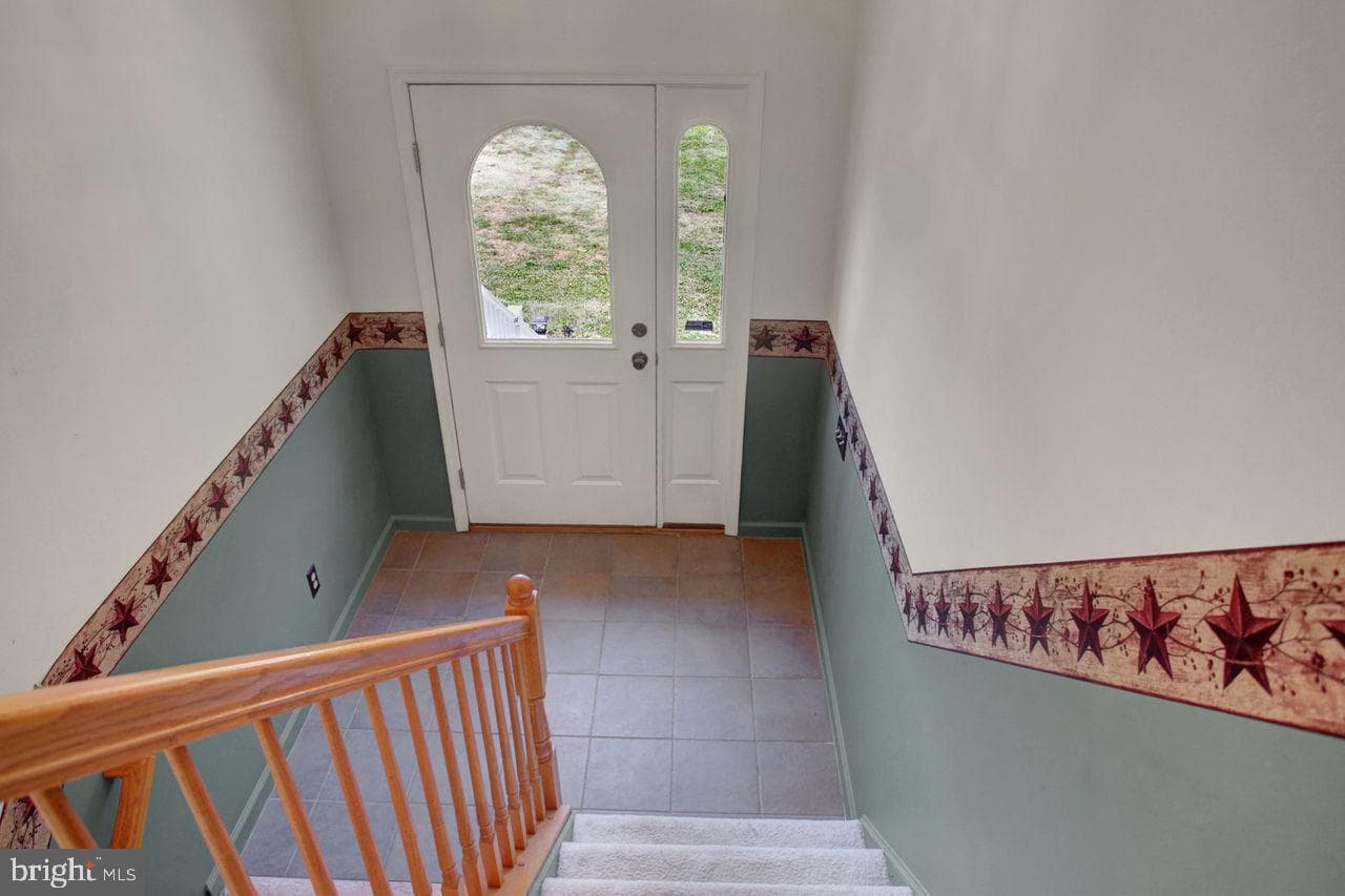 8333 Buchanan Trail W photo 33