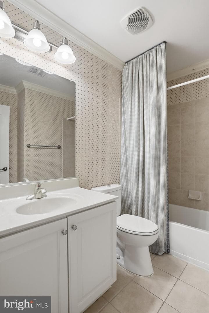 2419 Somerset Road photo 69