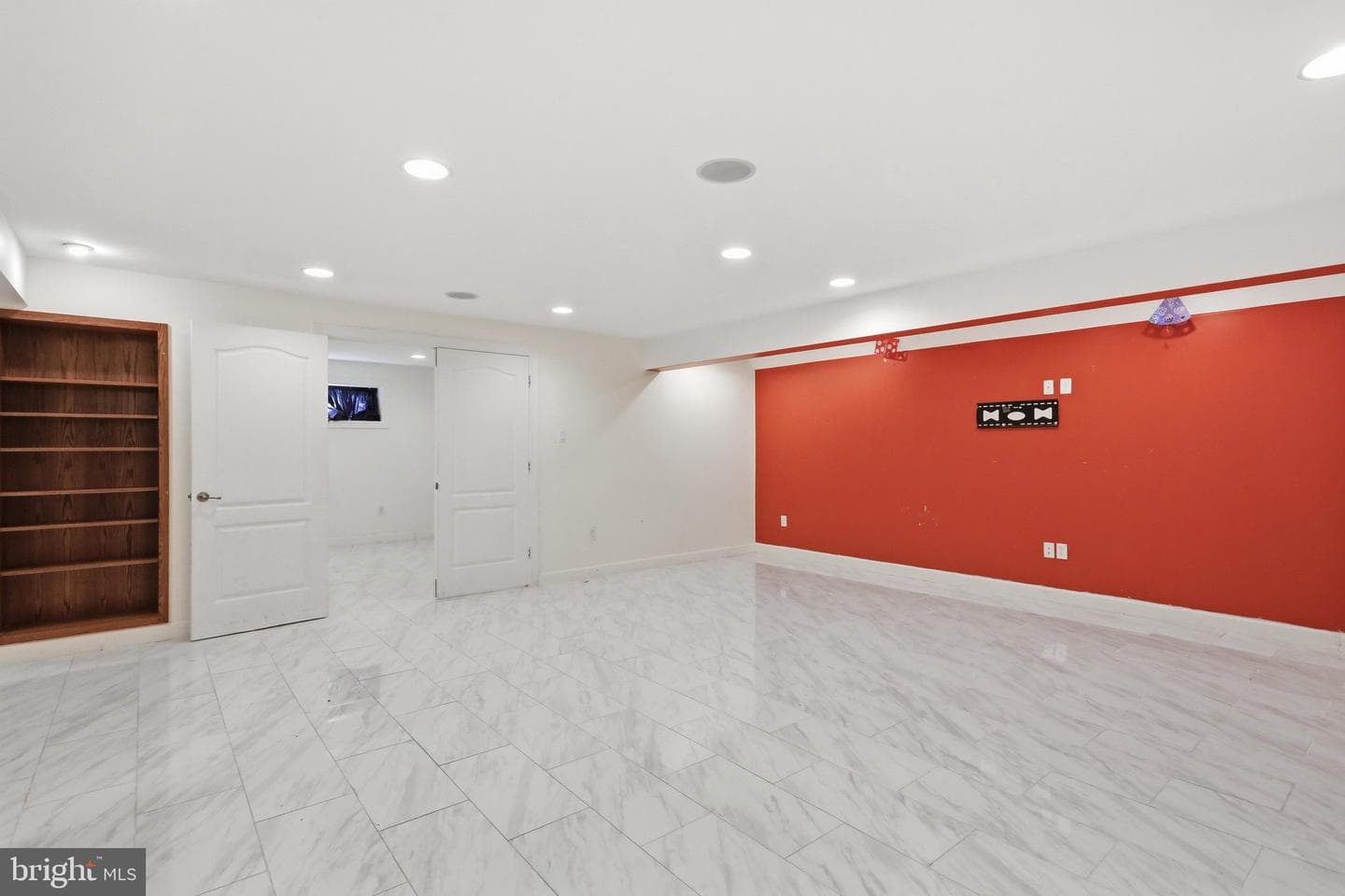 2419 Somerset Road photo 75