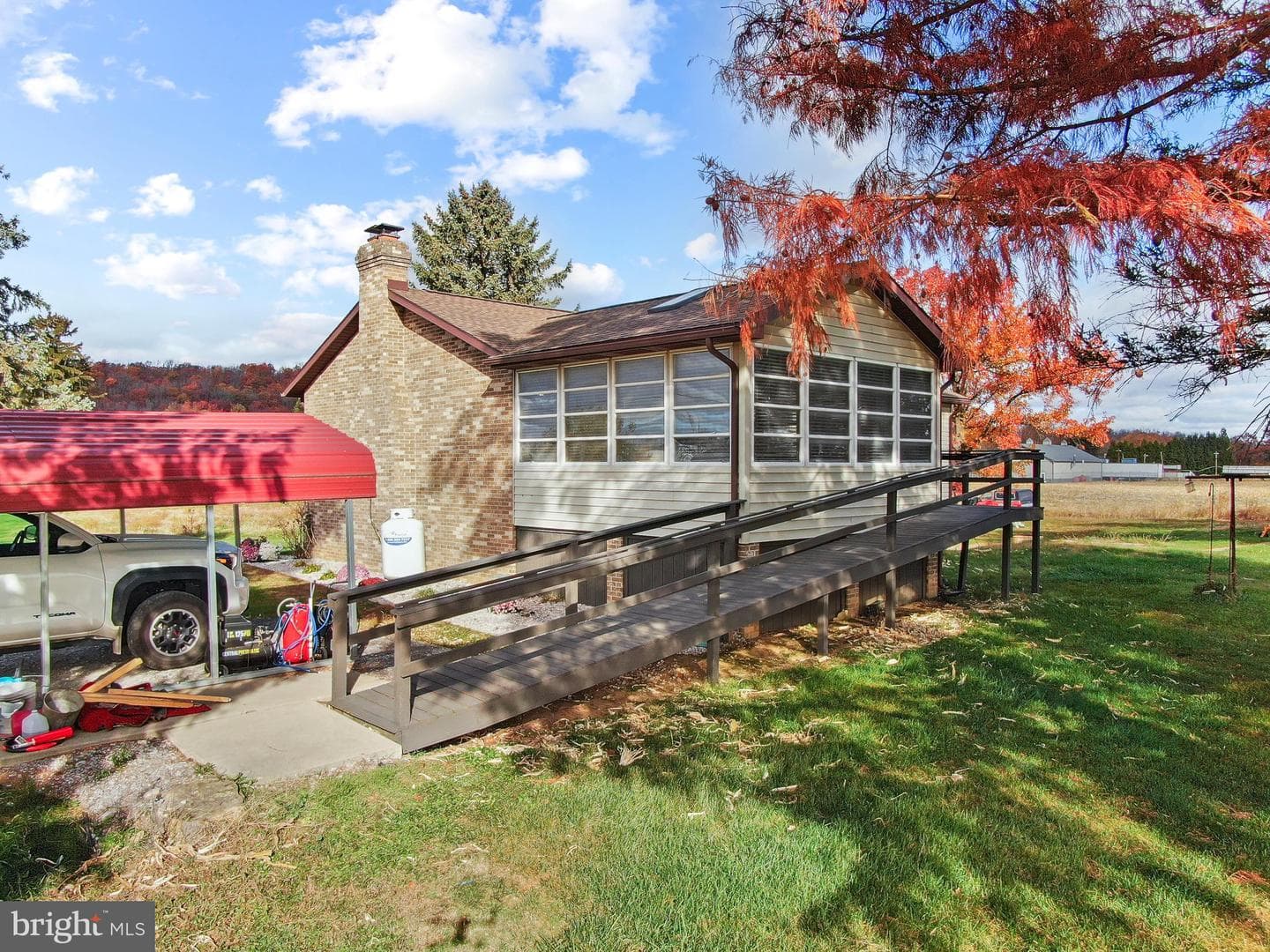 8738 Olde Scotland Rd photo 32
