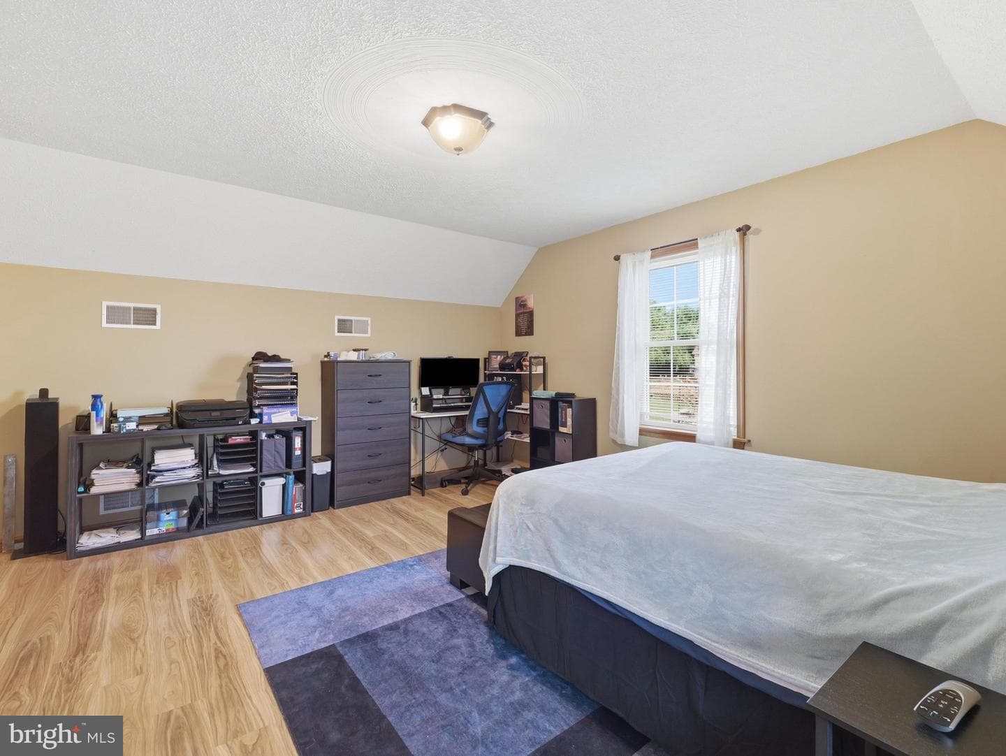 1553 Vaughn Drive photo 32