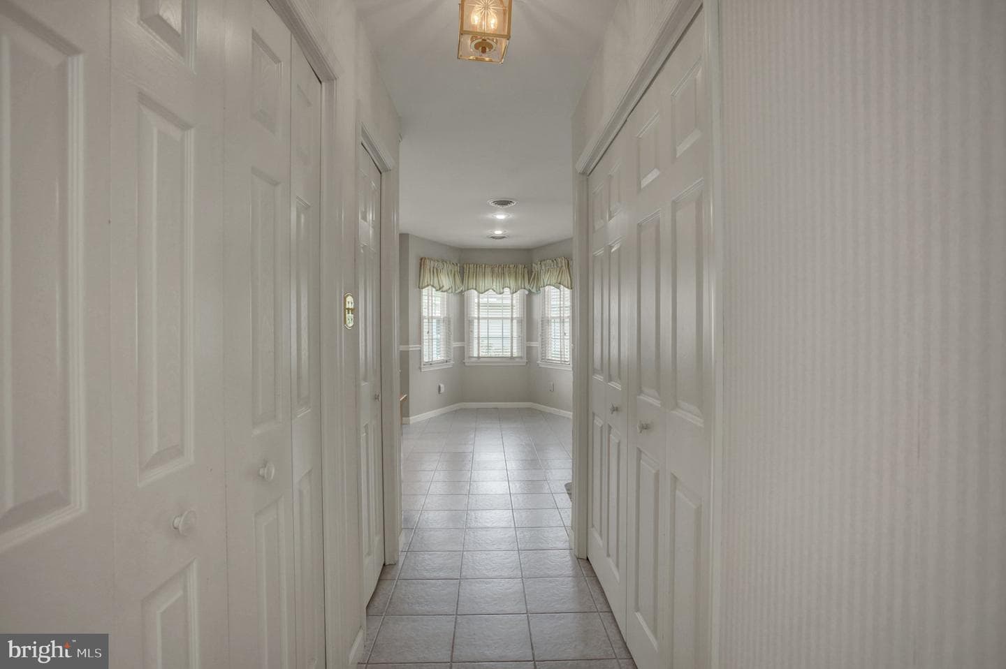 127 Chancellor Drive photo 7