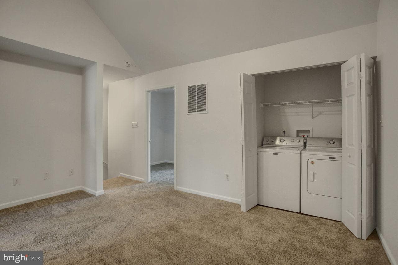 218 Meriweather Drive photo 28