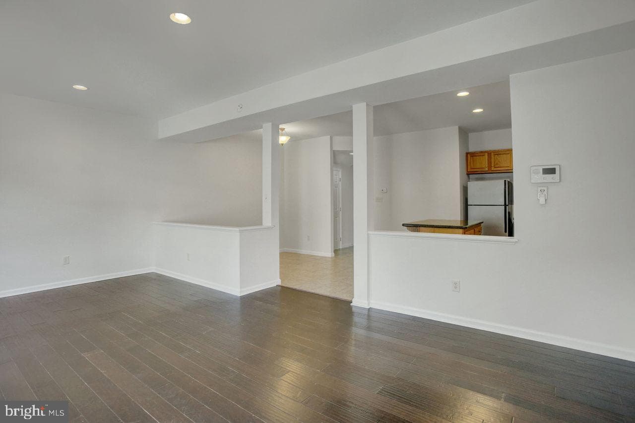 218 Meriweather Drive photo 6