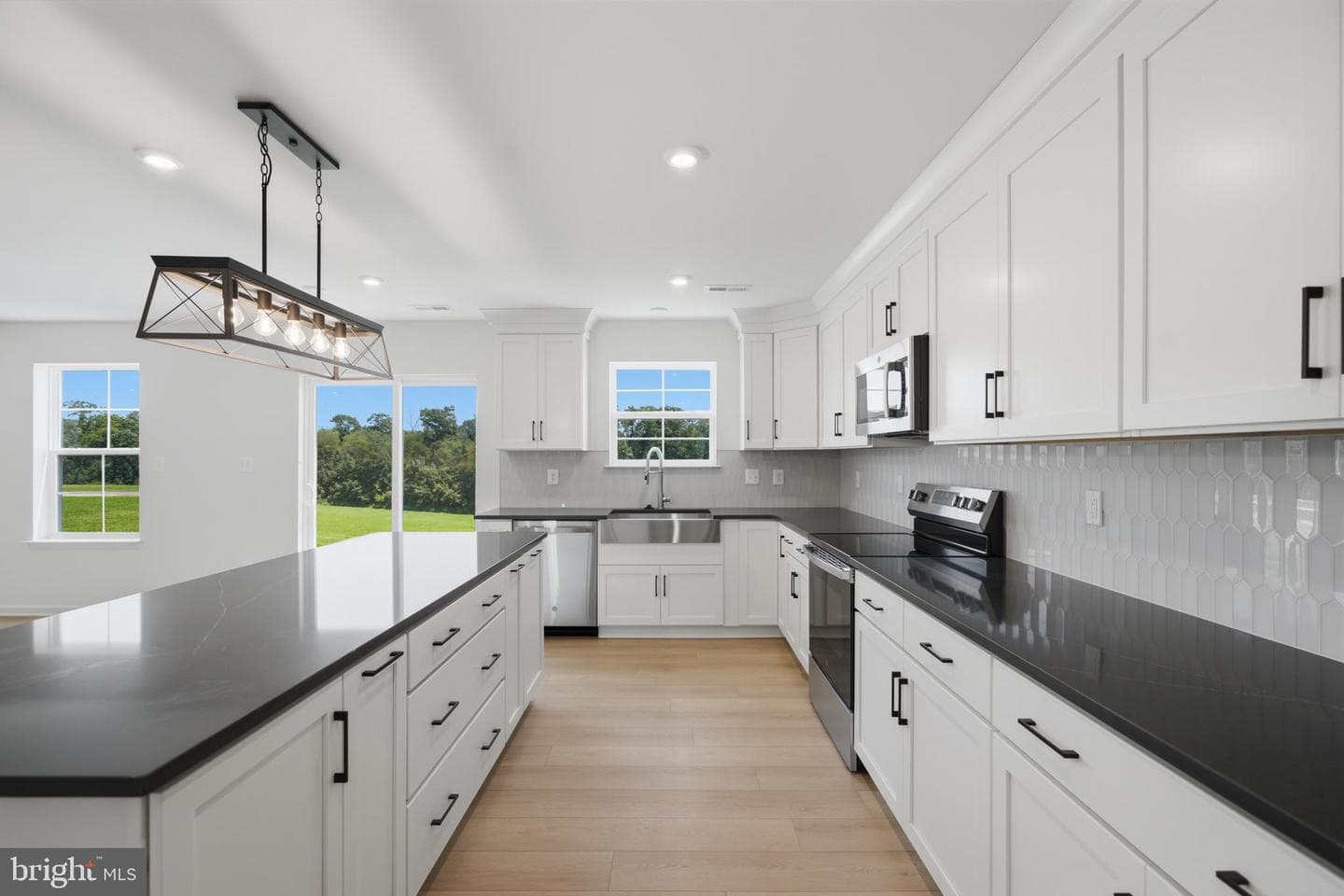 2352 Wind River Drive photo 5