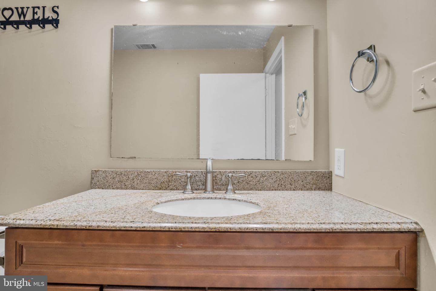 36 Edgelea Drive photo 35