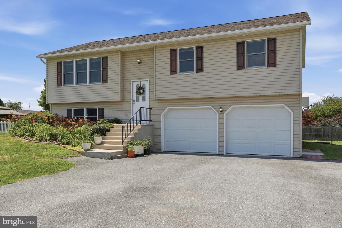 274 Pattison Drive photo 5