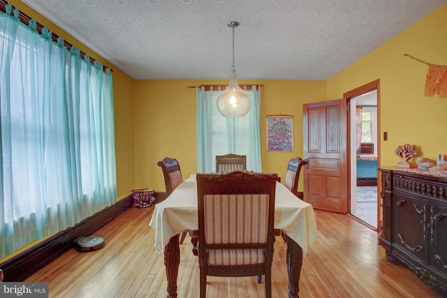 63 Linden Avenue N photo 11