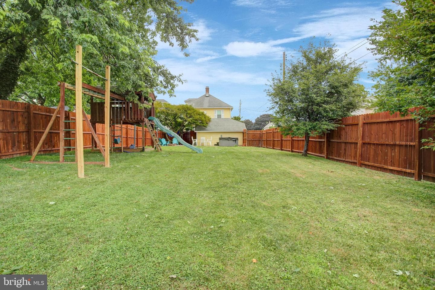 63 Linden Avenue N photo 50
