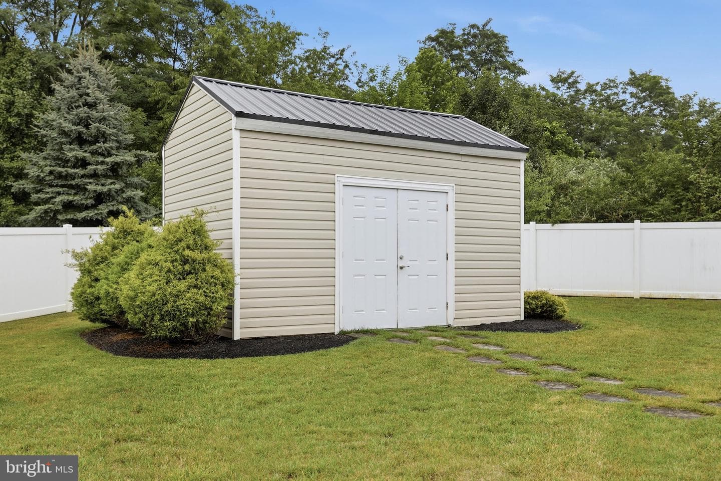 144 Field View Drive photo 43