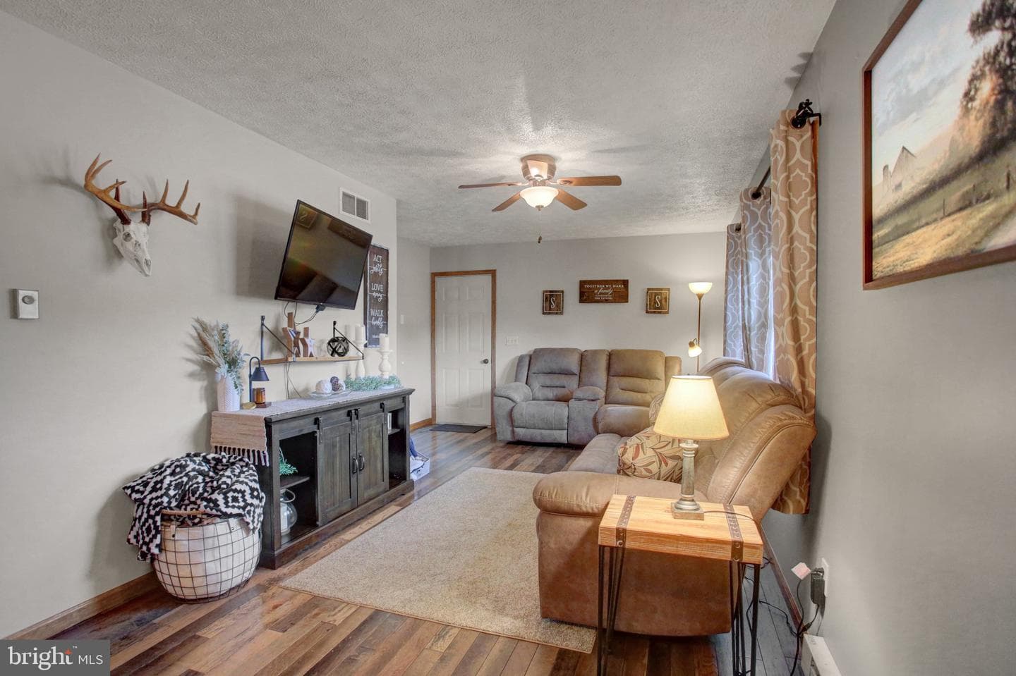 2597 White Church Road photo 6