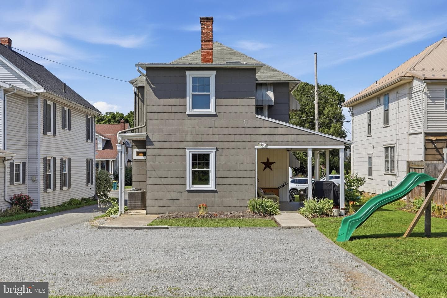 538 E Liberty Street photo 38