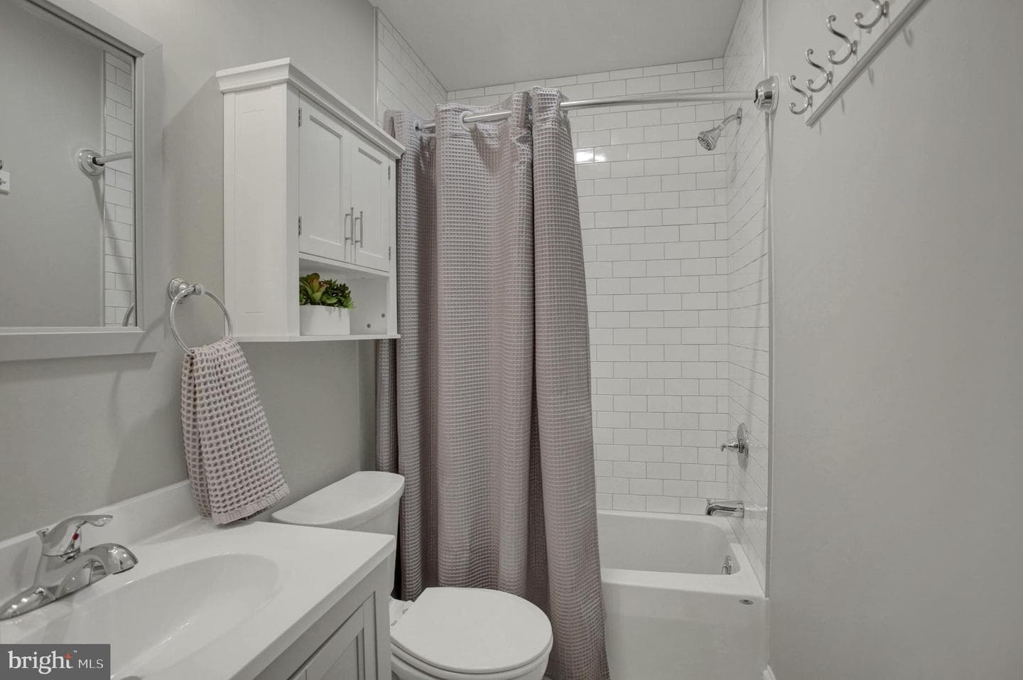 139 Riddle Road photo 28