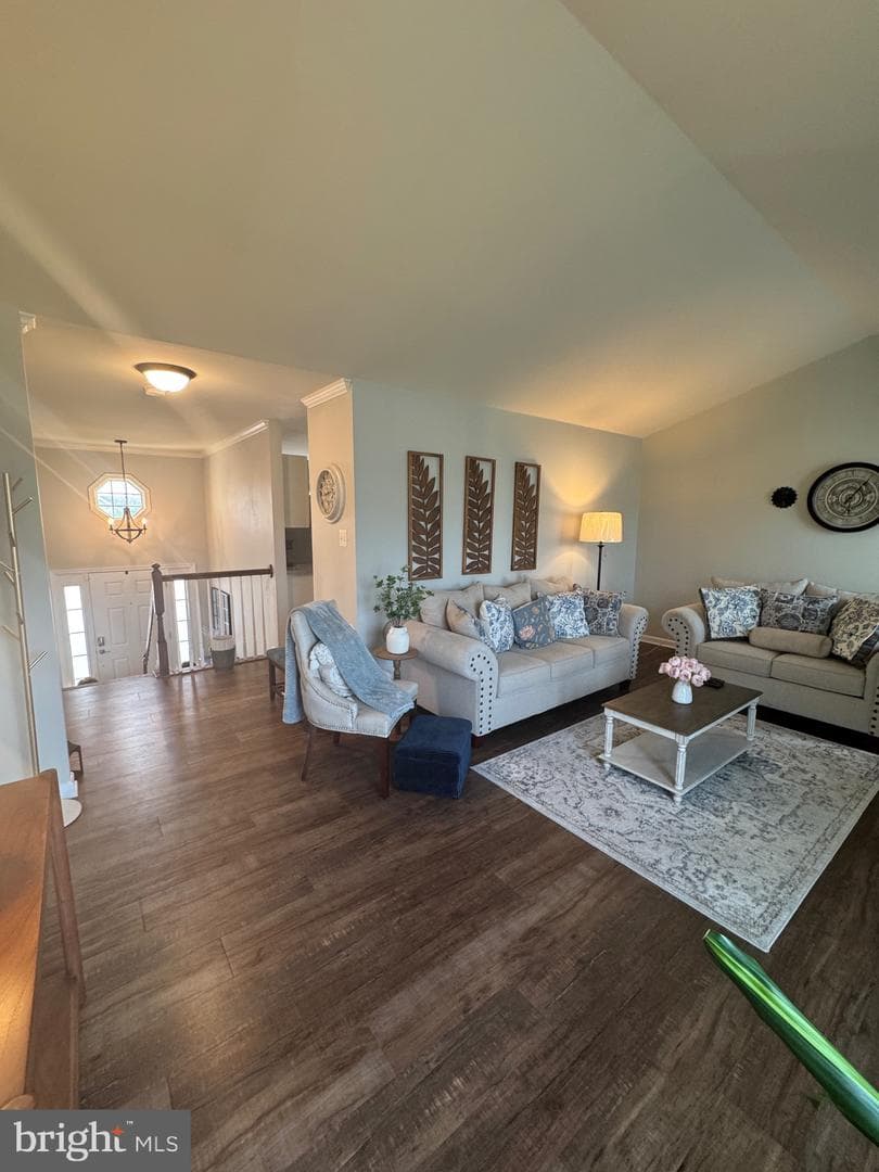 1155 Briarbend Way photo 4