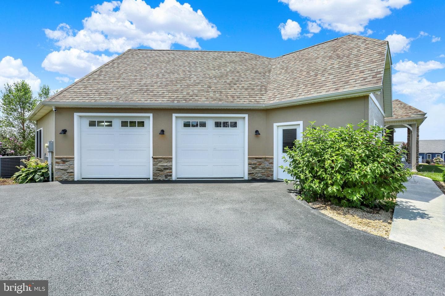 6804 Lytham Lane photo 31
