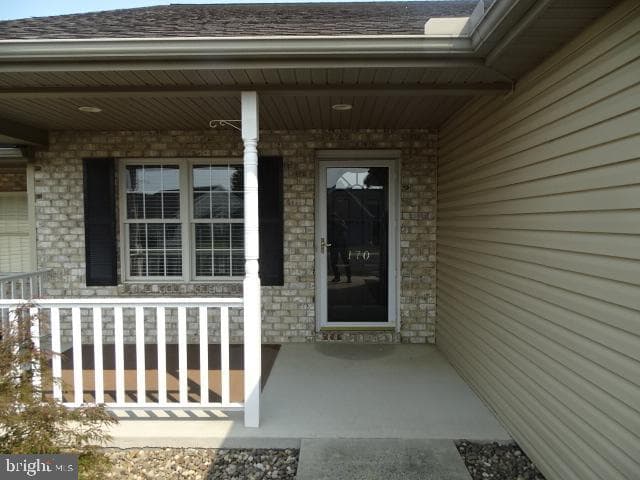 170 Lantern Lane photo 9