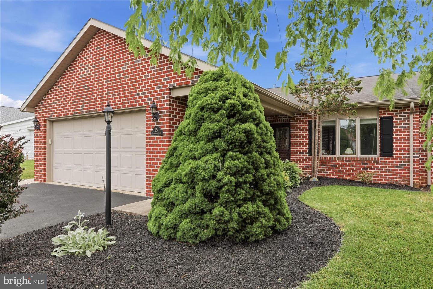 254 Phoenix Drive, Chambersburg