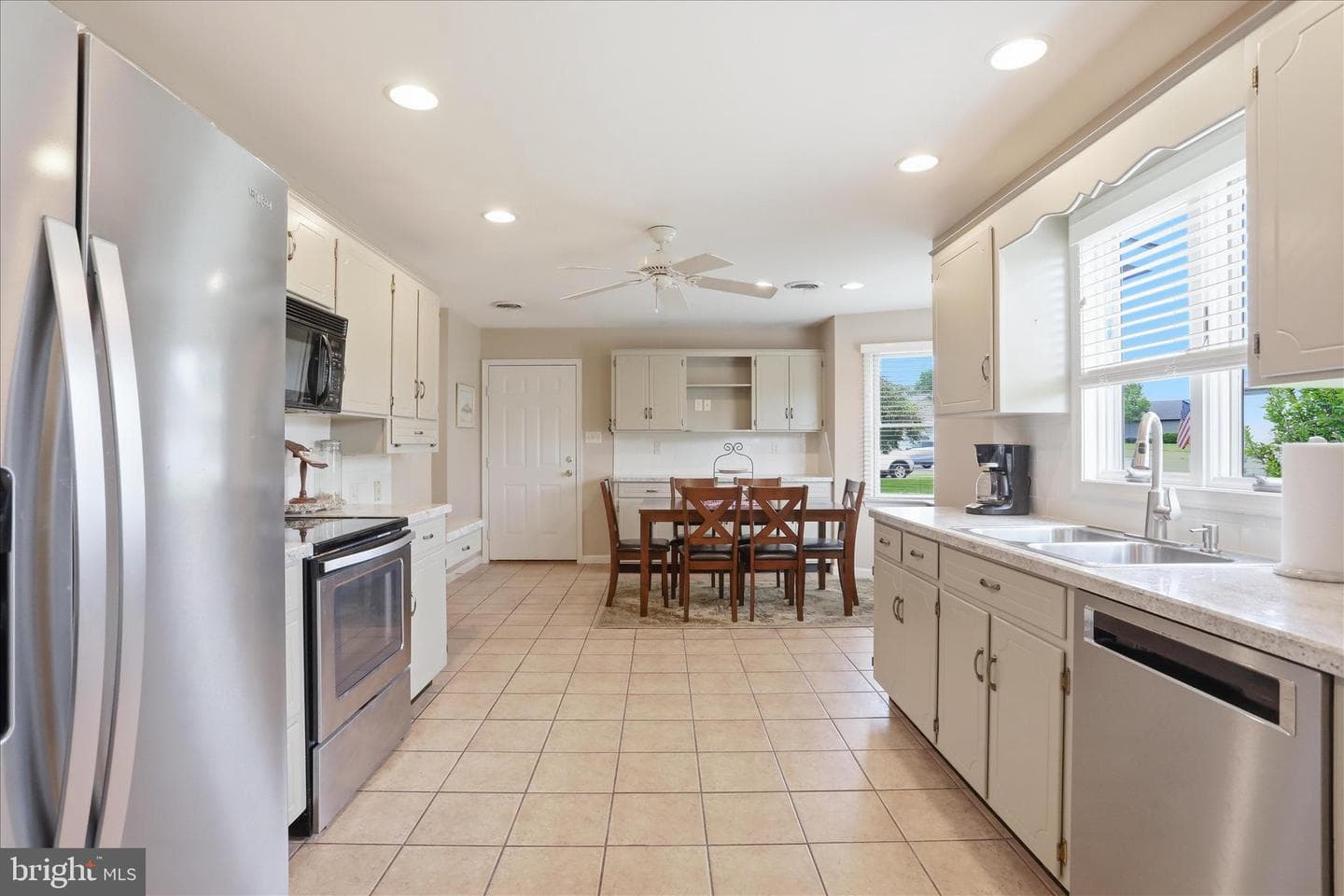 254 Phoenix Drive photo 14