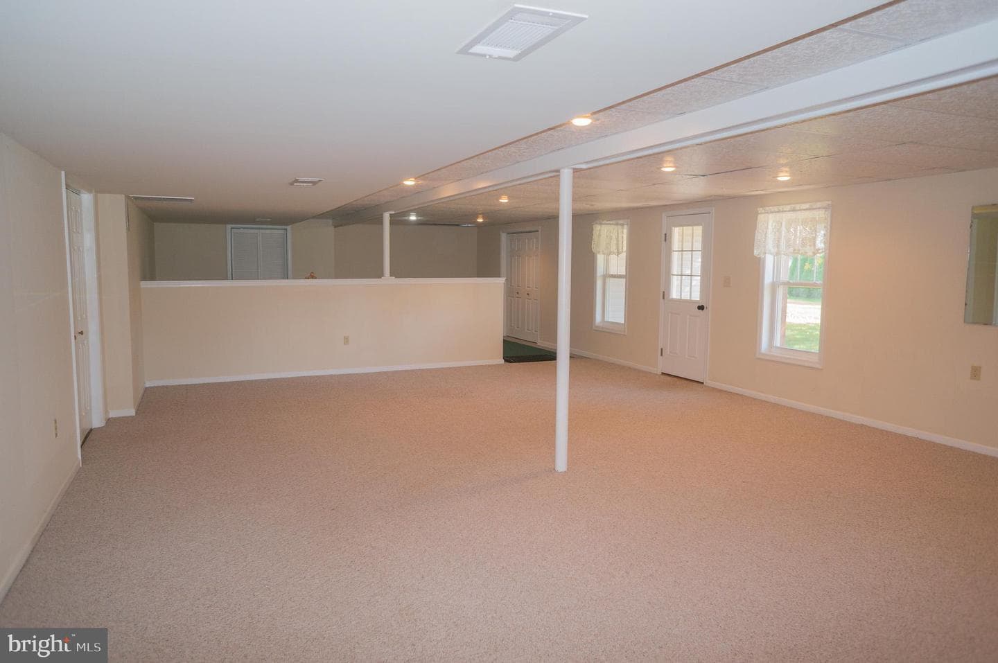 1221 Brighton Avenue photo 37