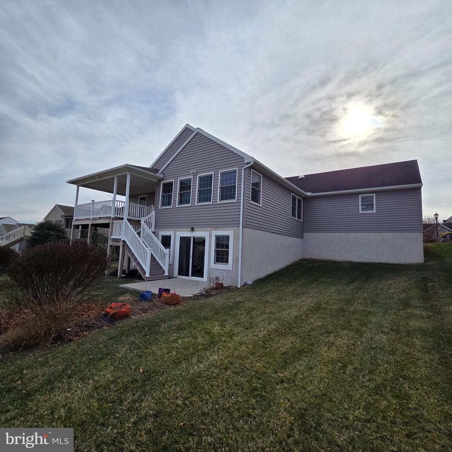 854 Cambridge Drive photo 10