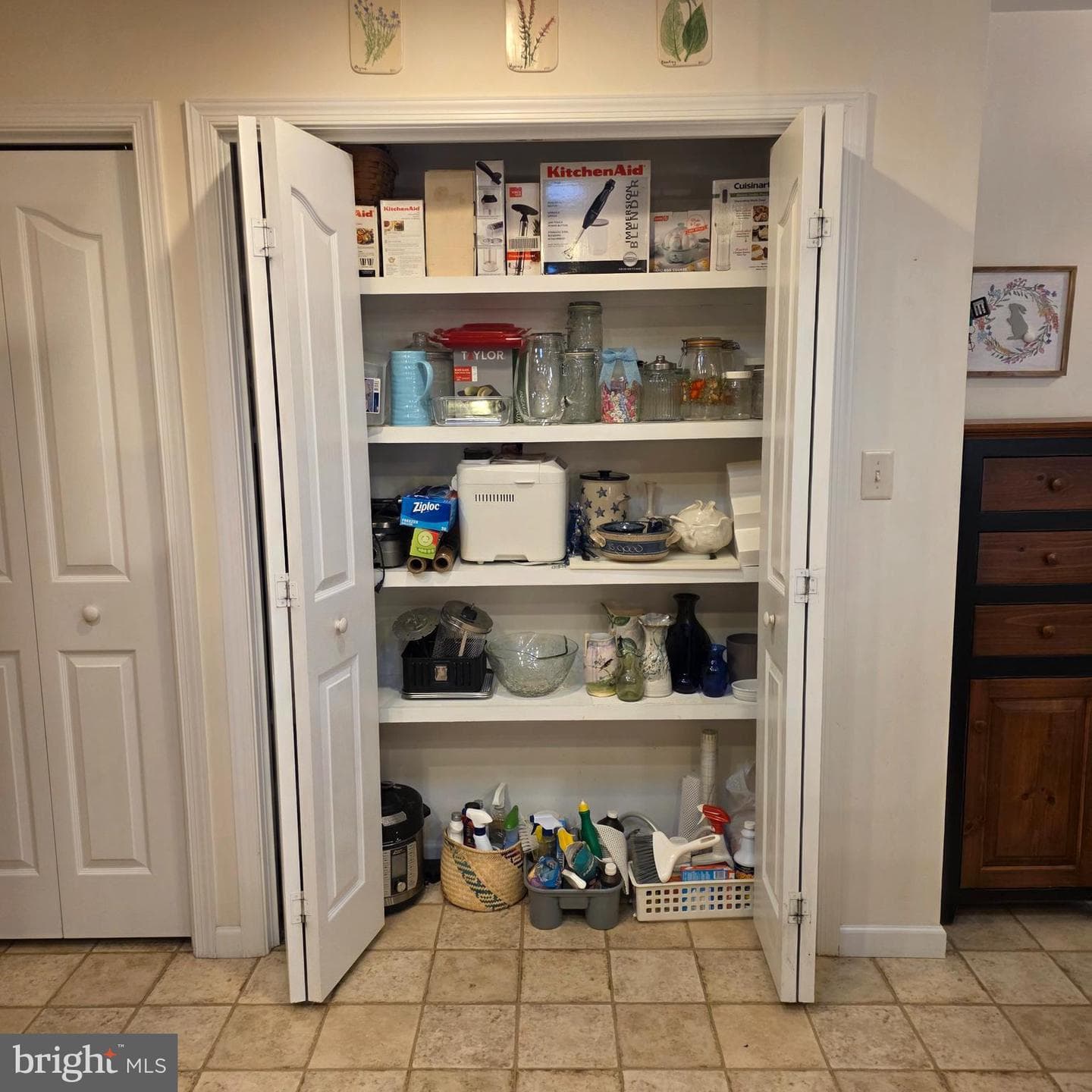 854 Cambridge Drive photo 14