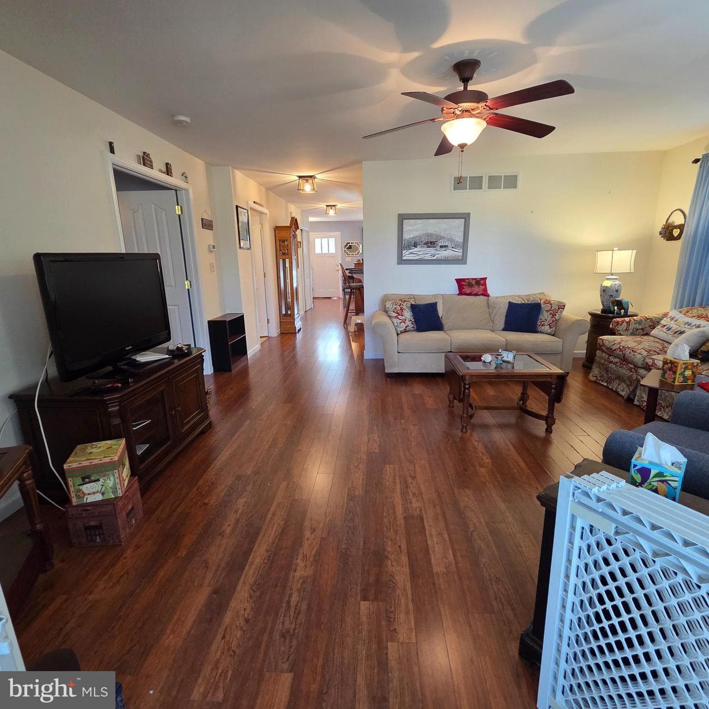 854 Cambridge Drive photo 17