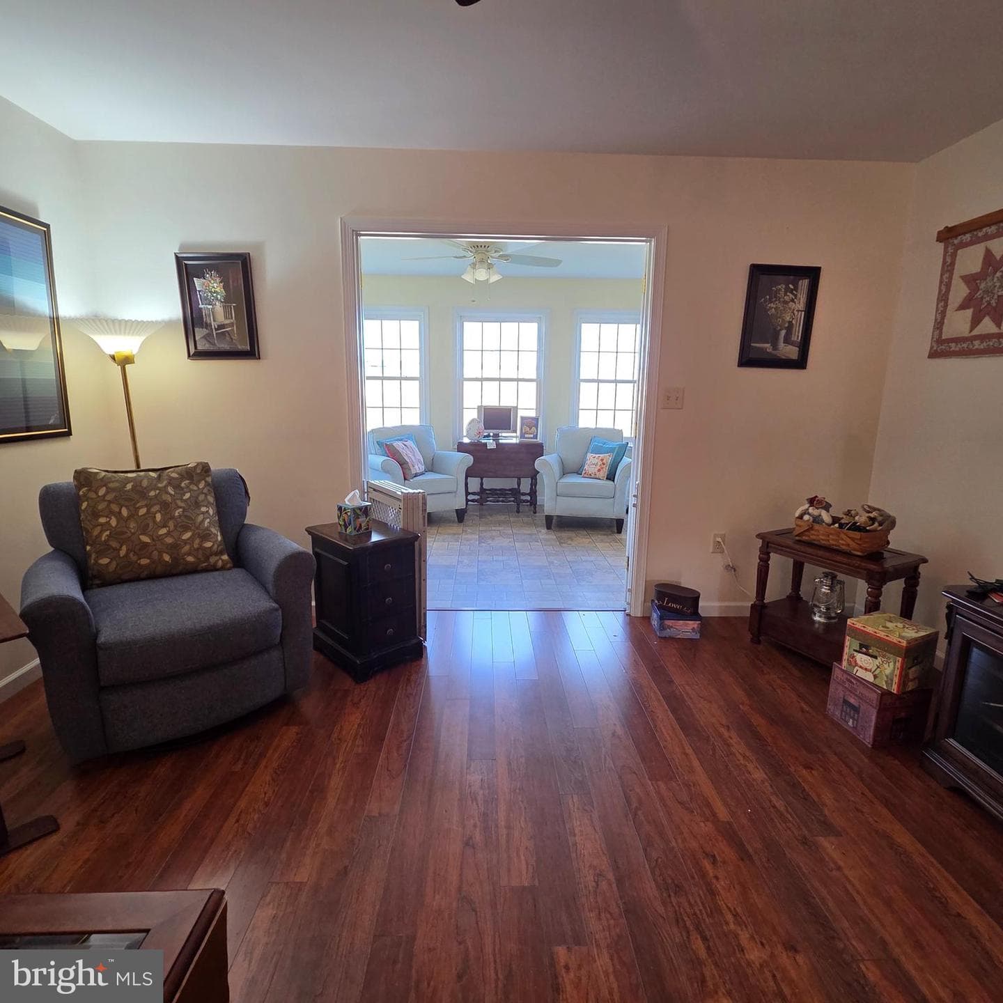 854 Cambridge Drive photo 18