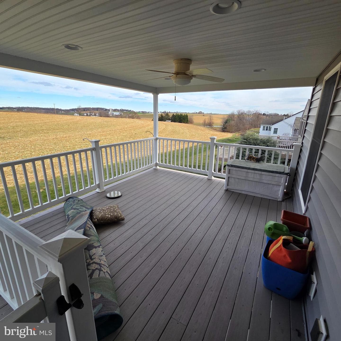 854 Cambridge Drive photo 19