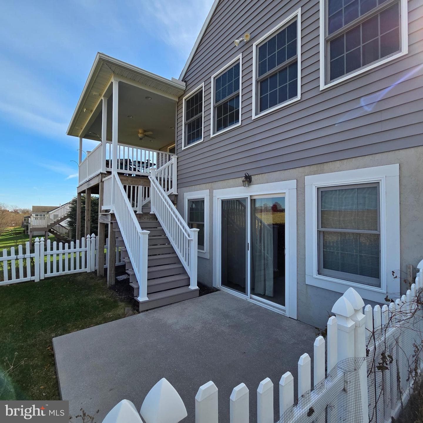 854 Cambridge Drive photo 31