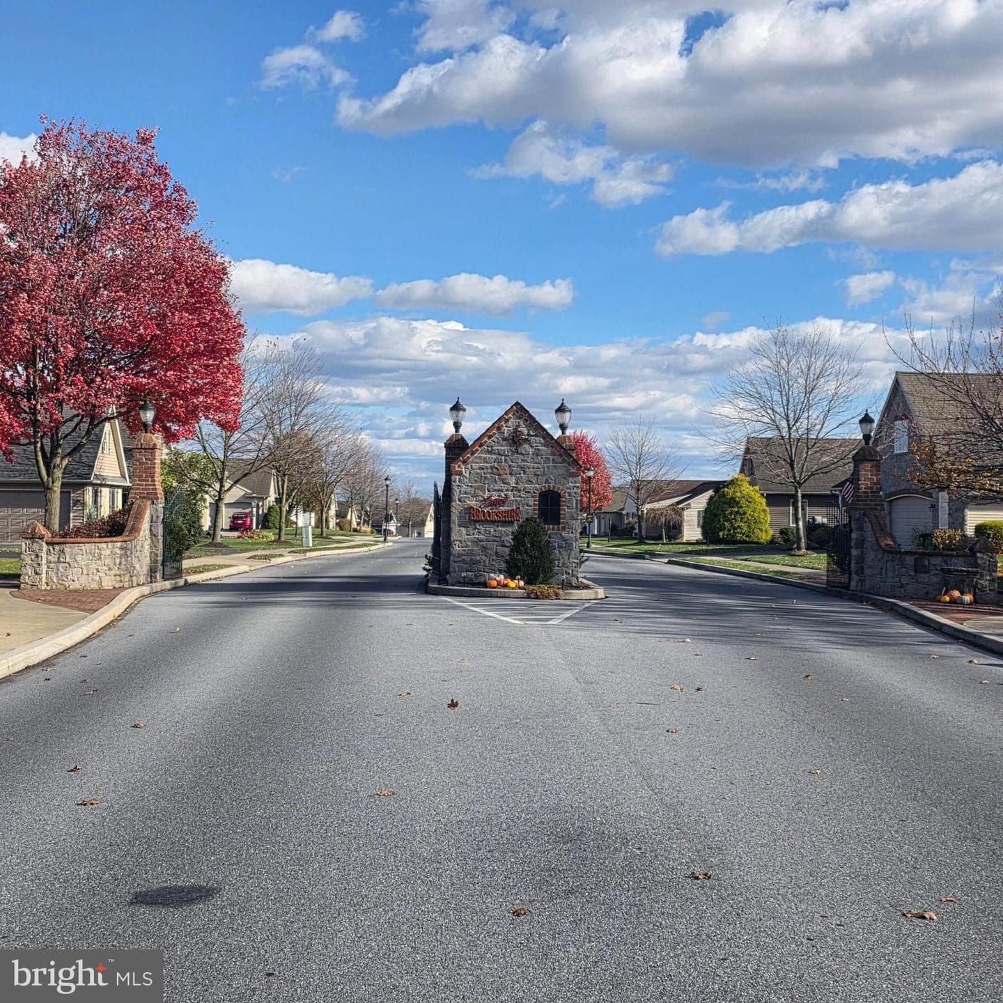 854 Cambridge Drive photo 46