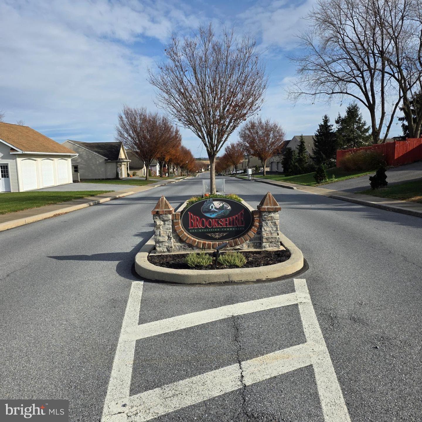 854 Cambridge Drive photo 48