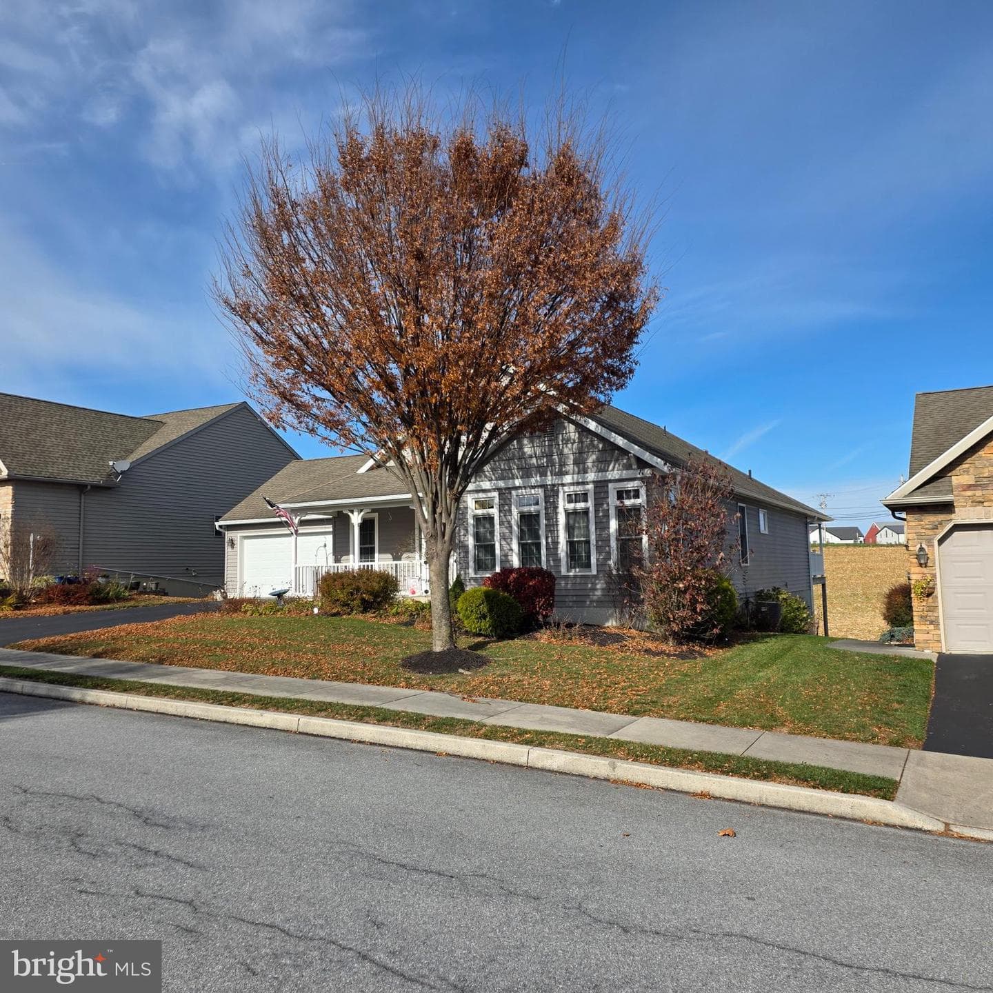 854 Cambridge Drive photo 8