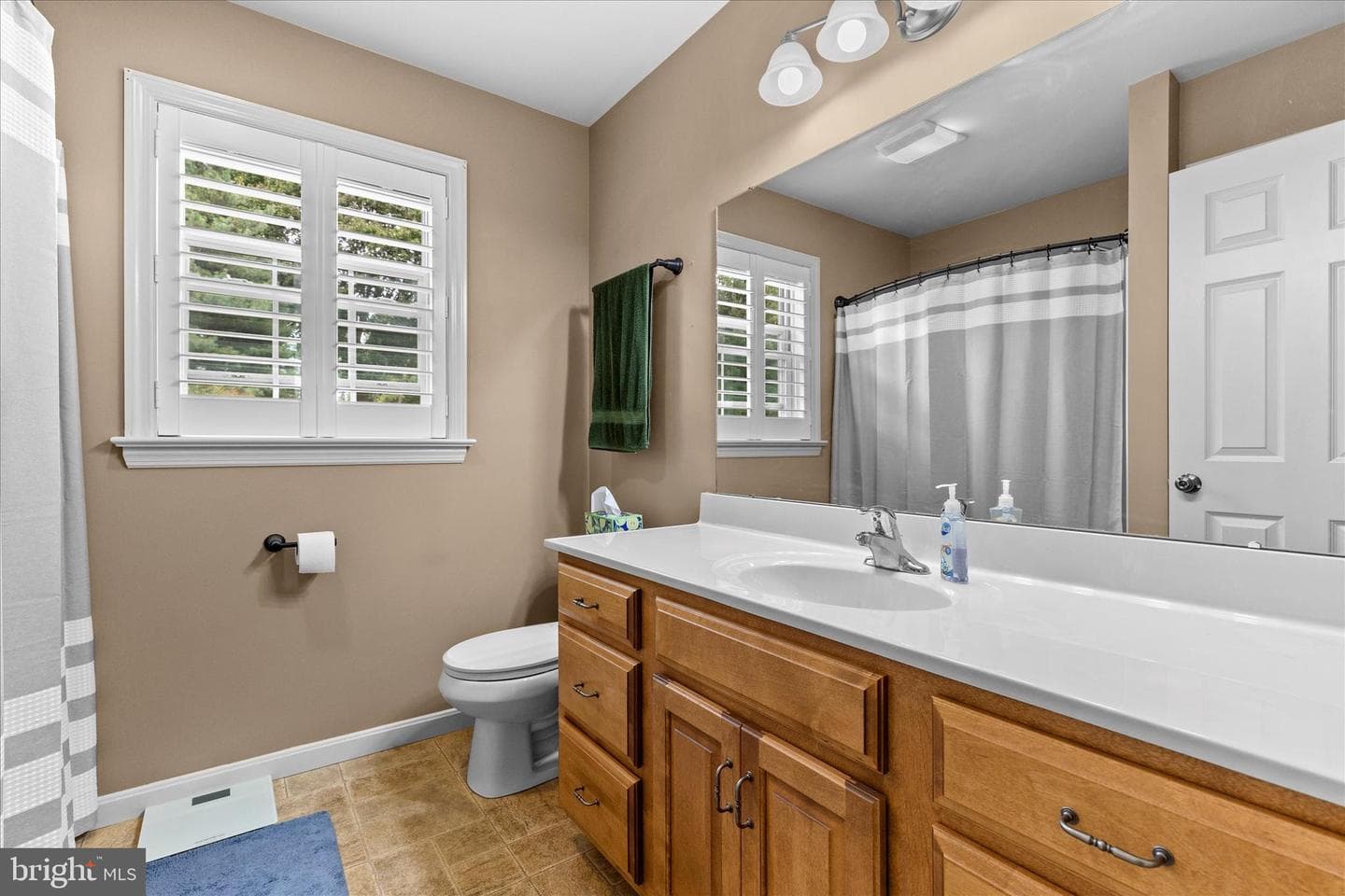 130 Julia Lane photo 34