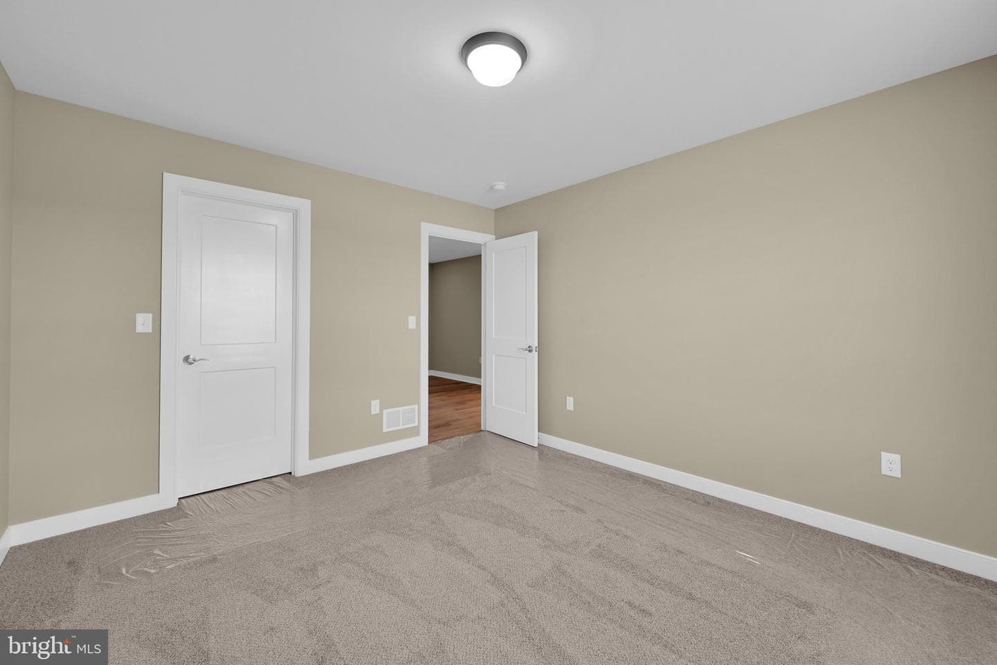 307 Ridgefield Drive photo 23