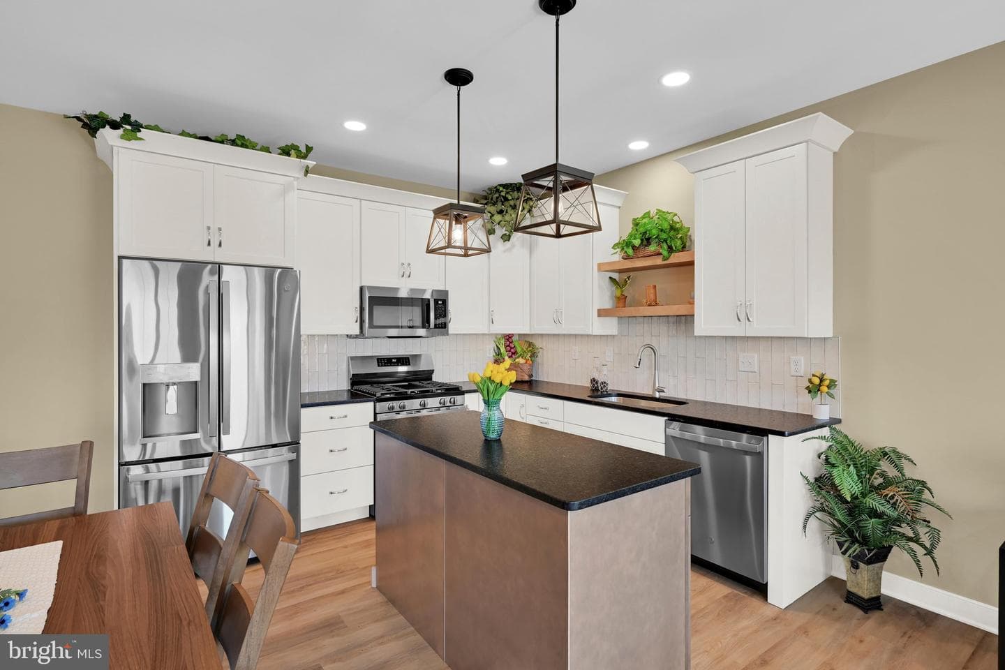 307 Ridgefield Drive photo 8